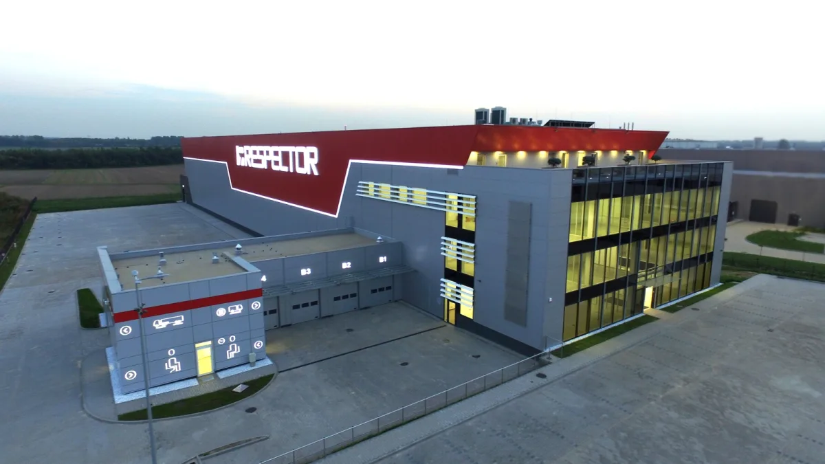 SIEMIANOWICE ŚLĄSKIE: CENTRUM LOGISTYCZNE RESPECTOR