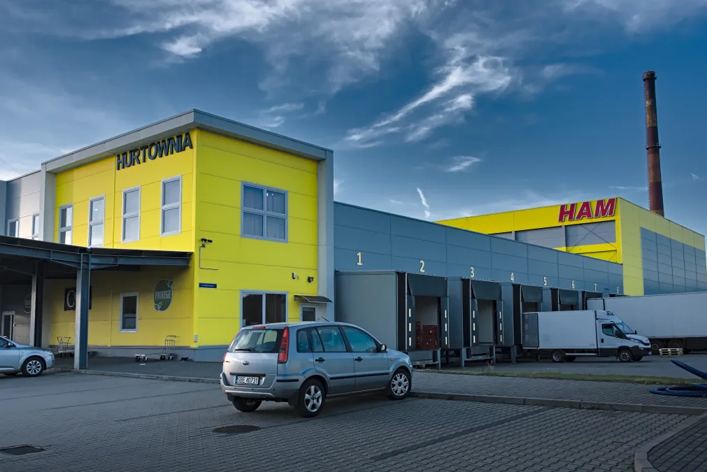 RADZIONKÓW: HURTOWNIA ARTYKUŁÓW SPOŻYWCZYCH ZAKŁADÓW MIĘSNYCH HAM